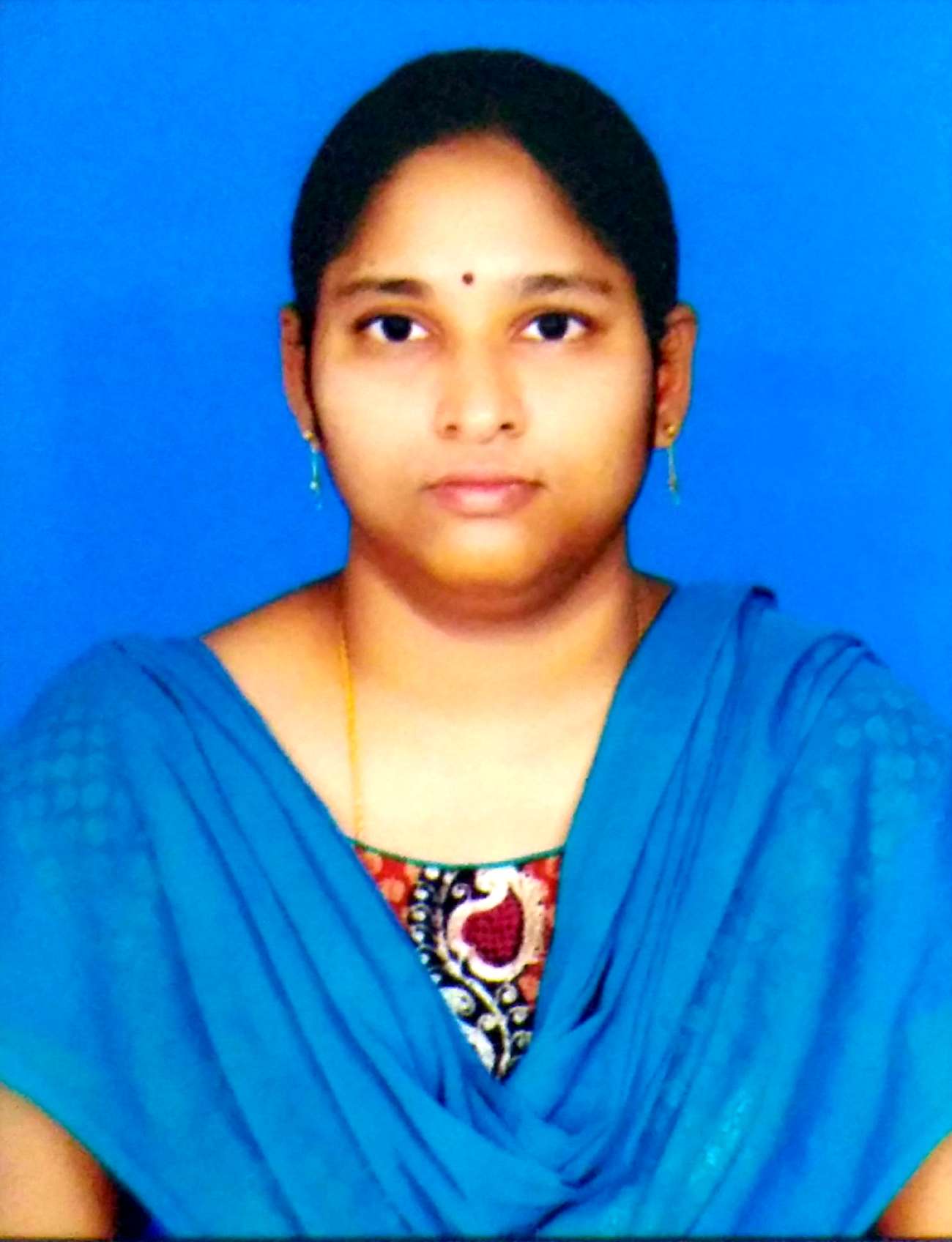 YADAVALLI LAKSHMI DIVYA