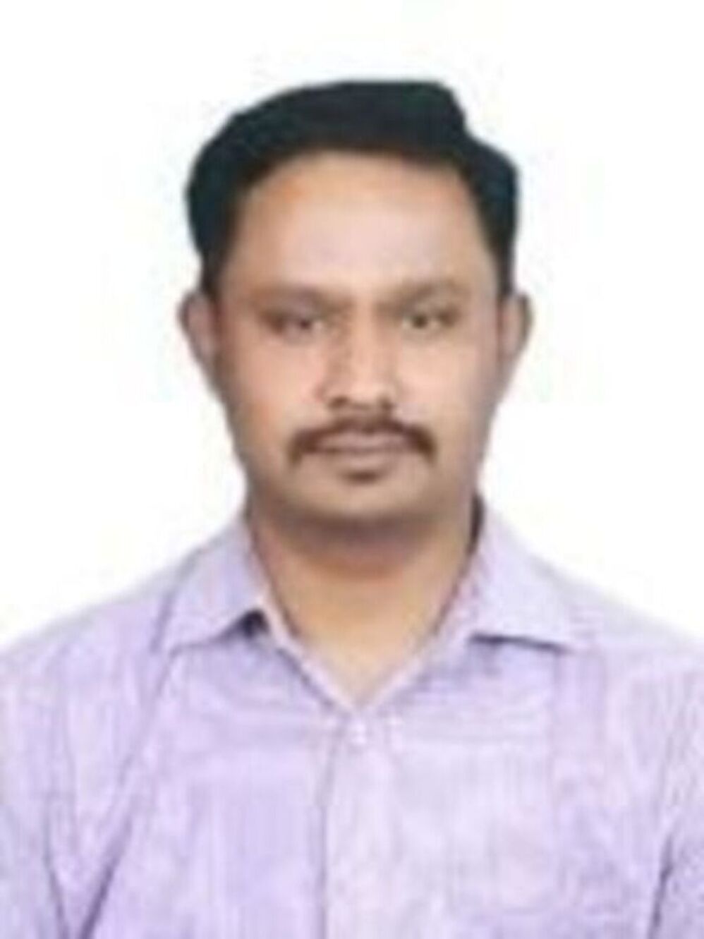 DR SURESH VELLAIYAN