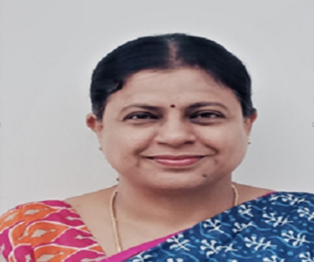 DR SREELATHA P